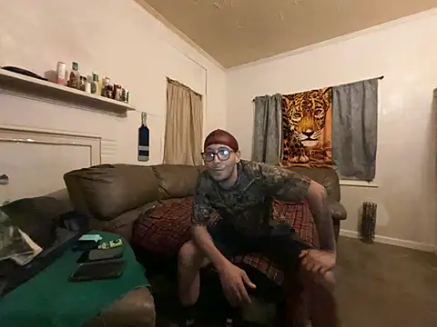 ThrowedWorldWide ওয়েবক্যাম শো