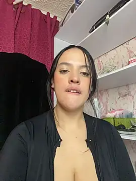 CelesteJones1 Adlı Modelin Canlı XXX Sohbeti