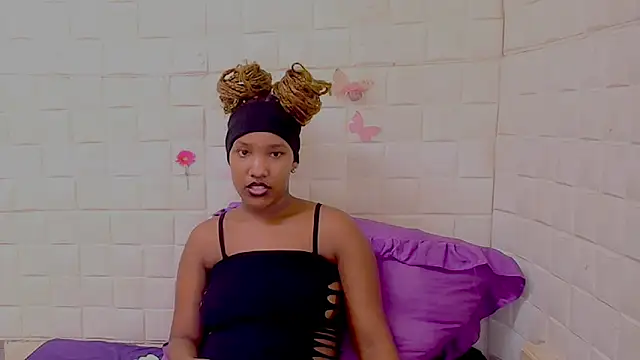 XXX chat uživo modela EroticSexyPrada