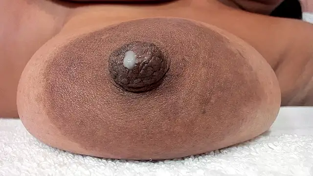 แชท XXX สดของ zara_lopez