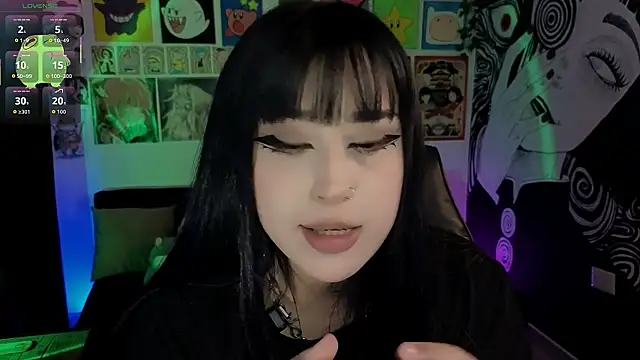 Chat XXX en directo de Yuhwan_