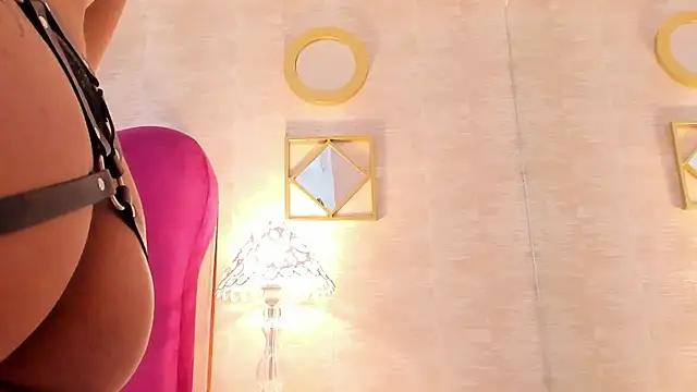 EllaEvanz Chat XXX in diretta