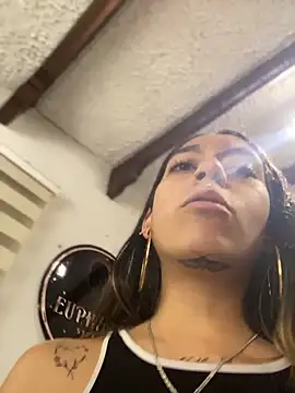 Alaska_euphoria Live XXX-chat