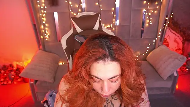 Kittywakee 现场XXX聊天