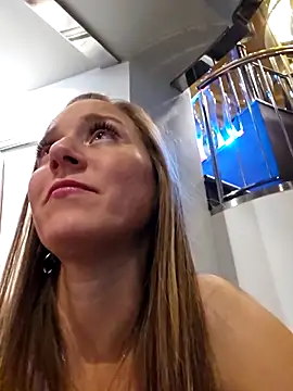 แชท XXX สดของ Skyellar