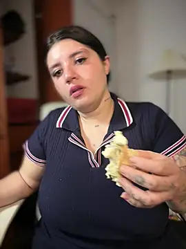 horny_roomiess Adlı Modelin Web Kamerası Şovu