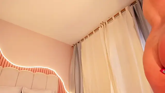 SofiiSweet_ – Live XXX-chat