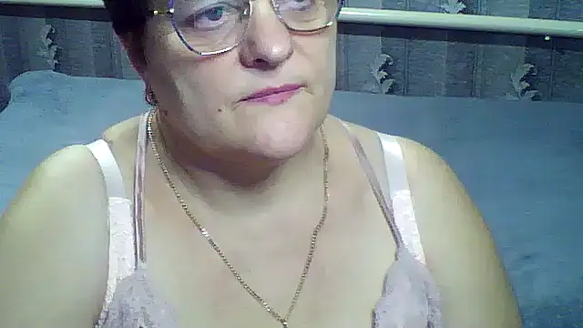 ElzaJewel Chat XXX live