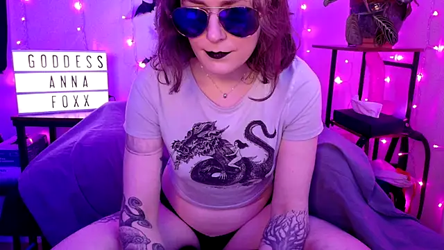 goddessannafoxx élő XXX-chatje