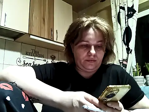 XXX chat uživo modela JesycaHottye