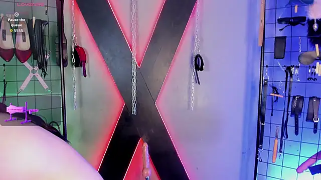 Chatroom XXX en direct de MrJustin_Brianna_BDSM