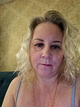 Pokazy przed kamerką – Janahotty