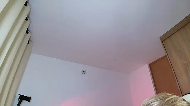 SARA_TS_FOX – Live XXX-chat