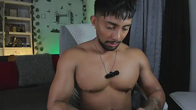 ryanboy30のライブXXXチャット