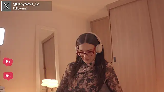 DanyNova_Co Live XXX-Chat