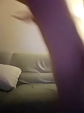 Laura_Ati 现场XXX聊天