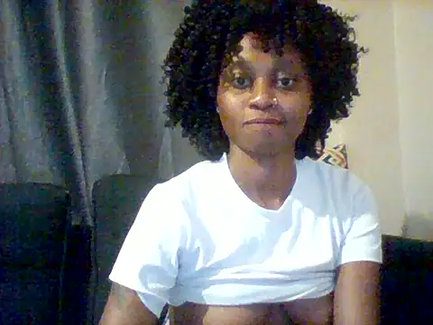 Candy_CaseyのライブXXXチャット