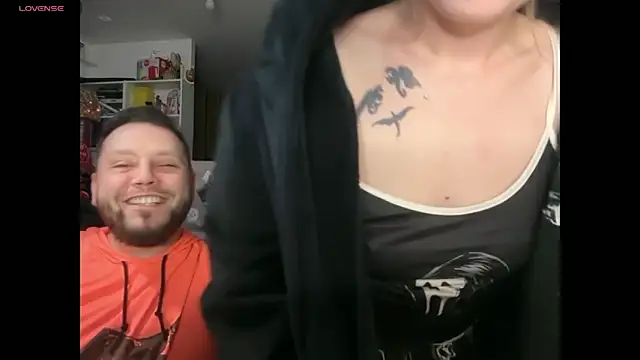 XXX chat uživo modela harleyblair