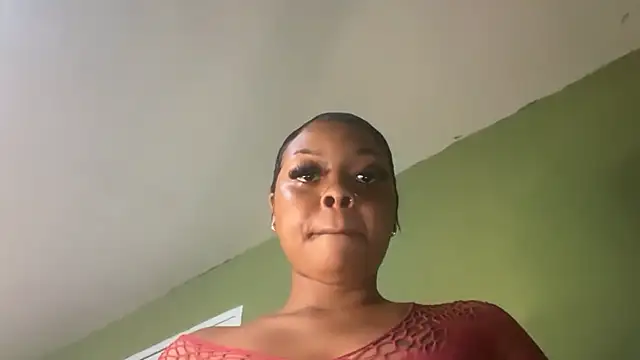 XXX chat uživo modela PrettyGirlMercedes