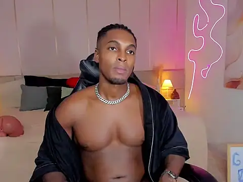 SoHighAngelのライブXXXチャット