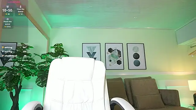 EmilyTurneerのライブXXXチャット