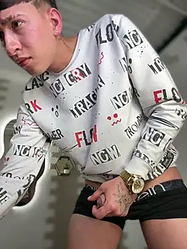 Živý XXX chat neithan_sleitherx