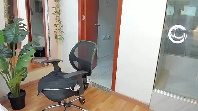 valenssio_moretti: вебкам-шоу