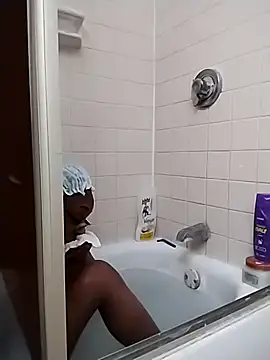 Jasmine_FullsShine: онлайн-секс-чат