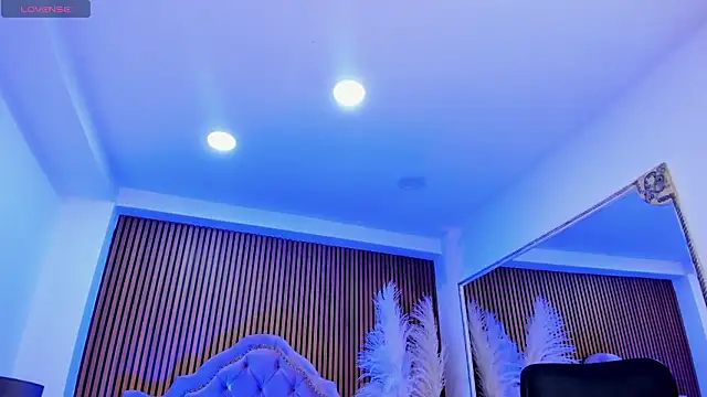 دردشة SelenaStonne الجنسية المباشرة