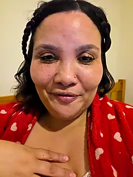 Show de webcam de Curvy-Nthabi_X
