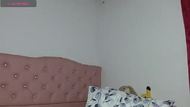 emily_littesweet 现场XXX聊天