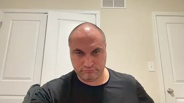 SluggishChase99のウェブカメラショー