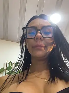 SofhiaTaylor Chat XXX live