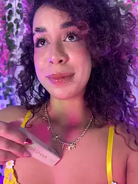 Woo_isDaphne Adlı Modelin Canlı XXX Sohbeti