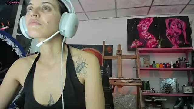 mariecam420 Adlı Modelin Canlı XXX Sohbeti