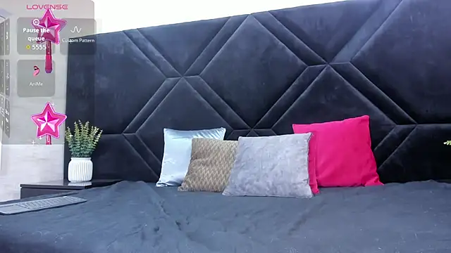 Онлайн чат XXX Dantzel_