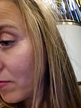 Skyellar Live XXX Chat