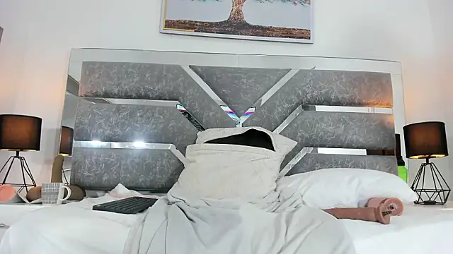 Slut_Milf_ Live XXX Chat