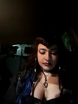 rosenrrot élő XXX-chatje