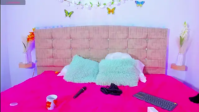 Chat +18 de Catherine_summer1 ao vivo