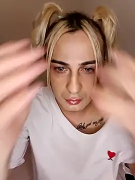 SarilicePamir Adlı Modelin Web Kamerası Şovu