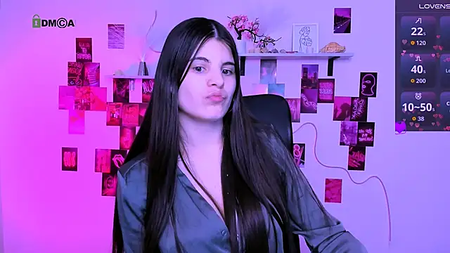 Chat +18 de lizzie_boom_ ao vivo