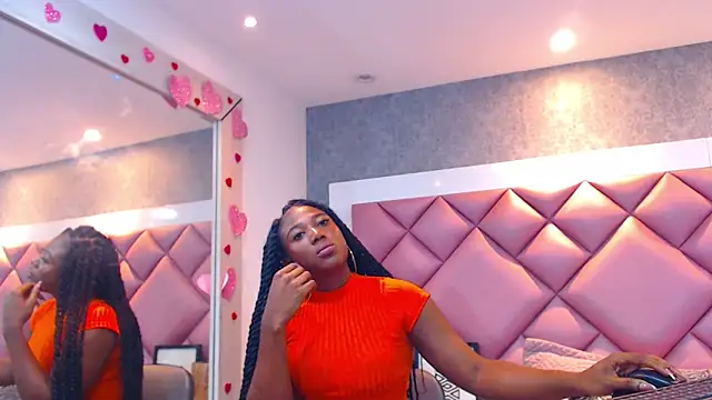 Thegreatoneladyn Live XXX chat