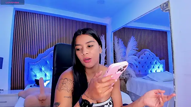 دردشة SelenaStonne الجنسية المباشرة