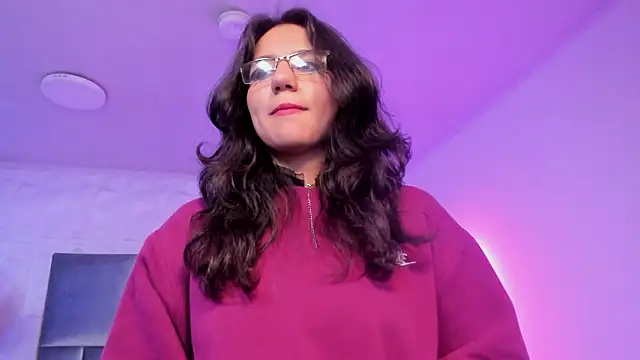 HollyPeach Live XXX Chat