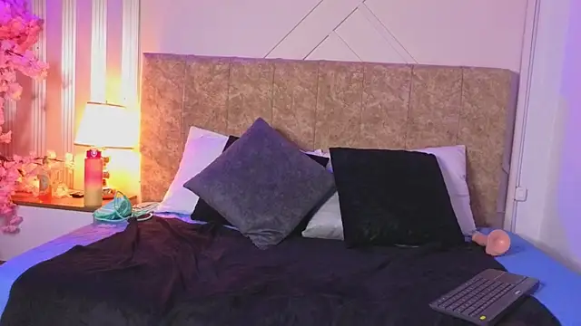 Show Webcam de miia_secret_