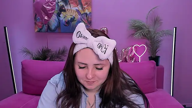 Hennessy_bunnyn Live XXX chat