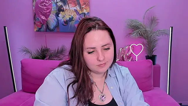 Hennessy_bunny Adlı Modelin Canlı XXX Sohbeti