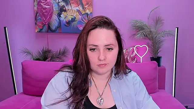 Hennessy_bunny Webcam Show