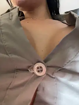 Emmily_19 webcam show